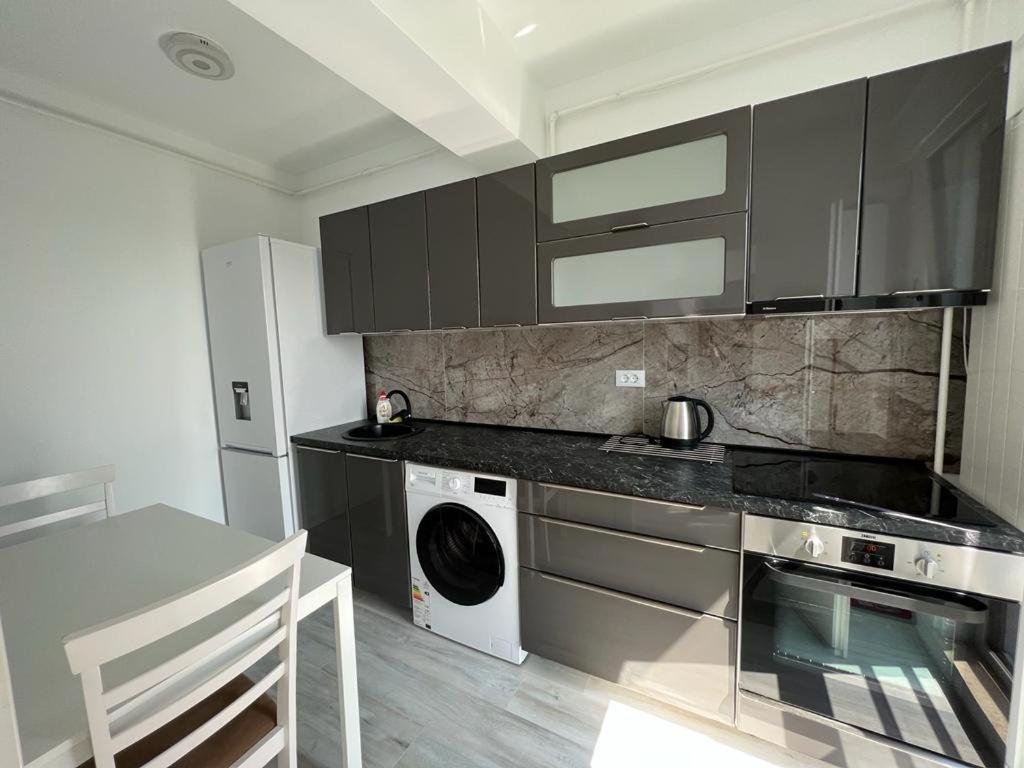 Urban Apartments And Studios - City Center 이아시 외부 사진